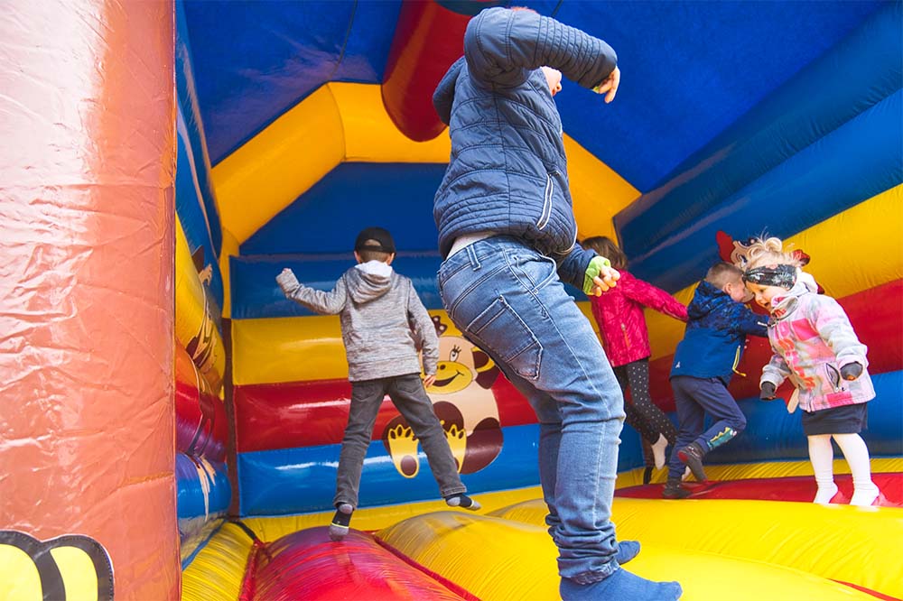 Lucas Müller Hüpfburgen 5